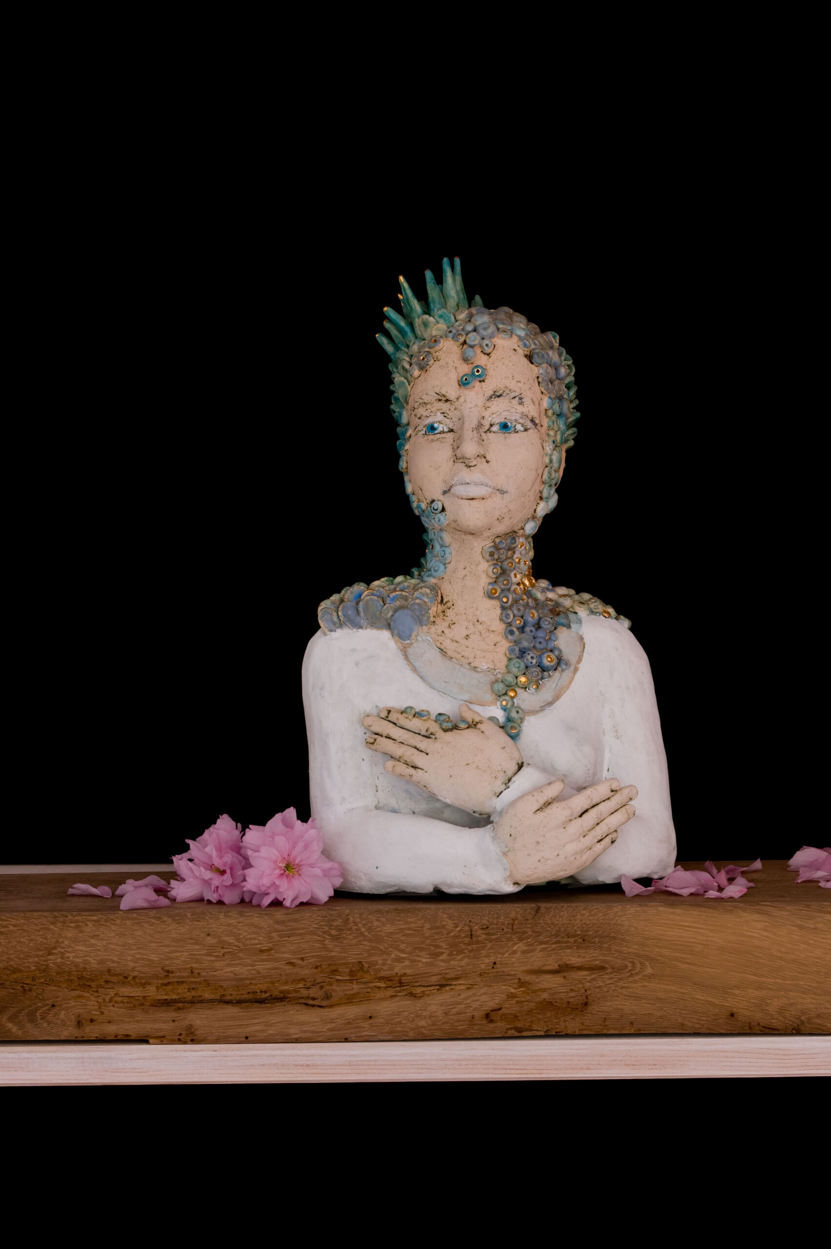 Skulptur aus Keramik KORALLENFRAU – Bild 5
